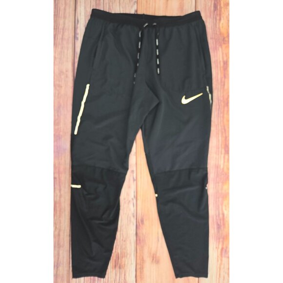Nike Dri-Fit Womens Sportswear Black Capri Joggers Large - Picture 1 of 9